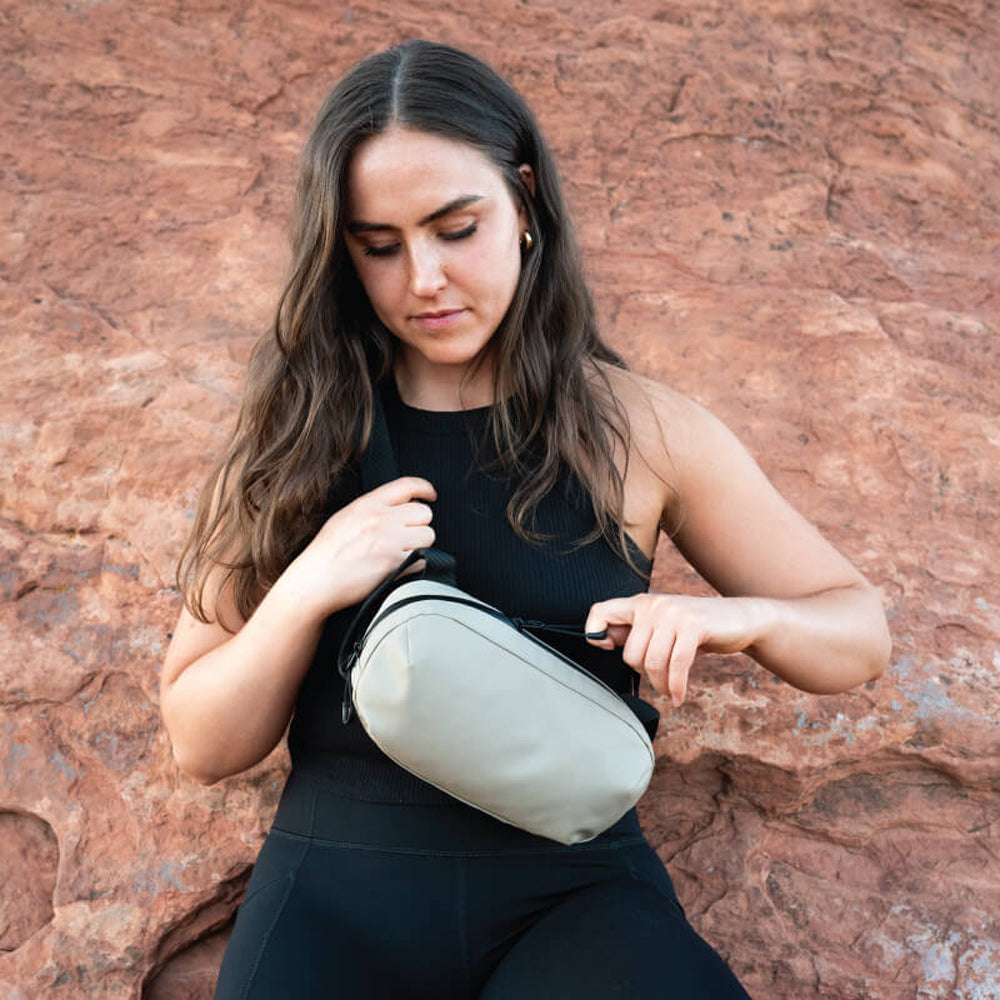 WANDRD D1 FANNY PACK CROSS-BODY SLING BAG YUMA TAN - D1FP-YT-2