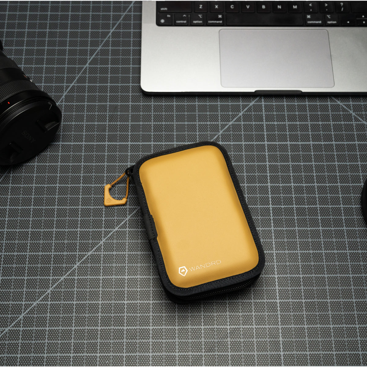 WANDRD MEMORY CARD CASE DALLOL YELLOW - MCC-DY-1