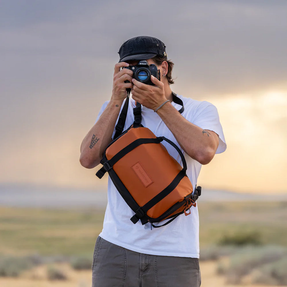 WANDRD ROGUE V2 9L CAMERA SLING BAG SEDONA ORANGE - SLG9-SO-2