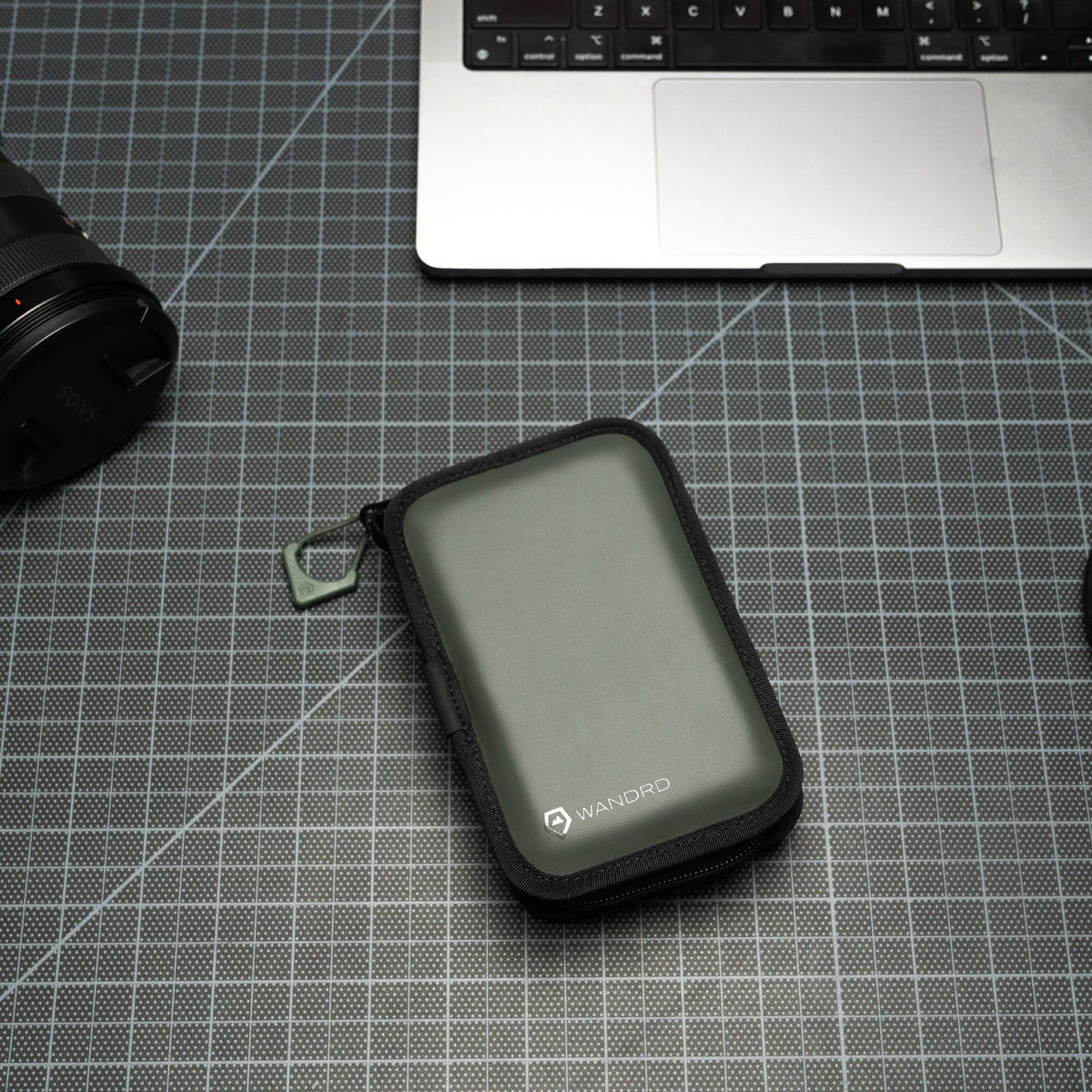 WANDRD MEMORY CARD CASE WASATCH GREEN - MCC-WG-1