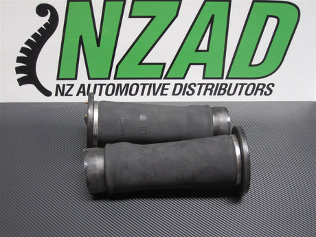 DISCO_2_AIRBAGS_QK3AY298NAYR.JPG