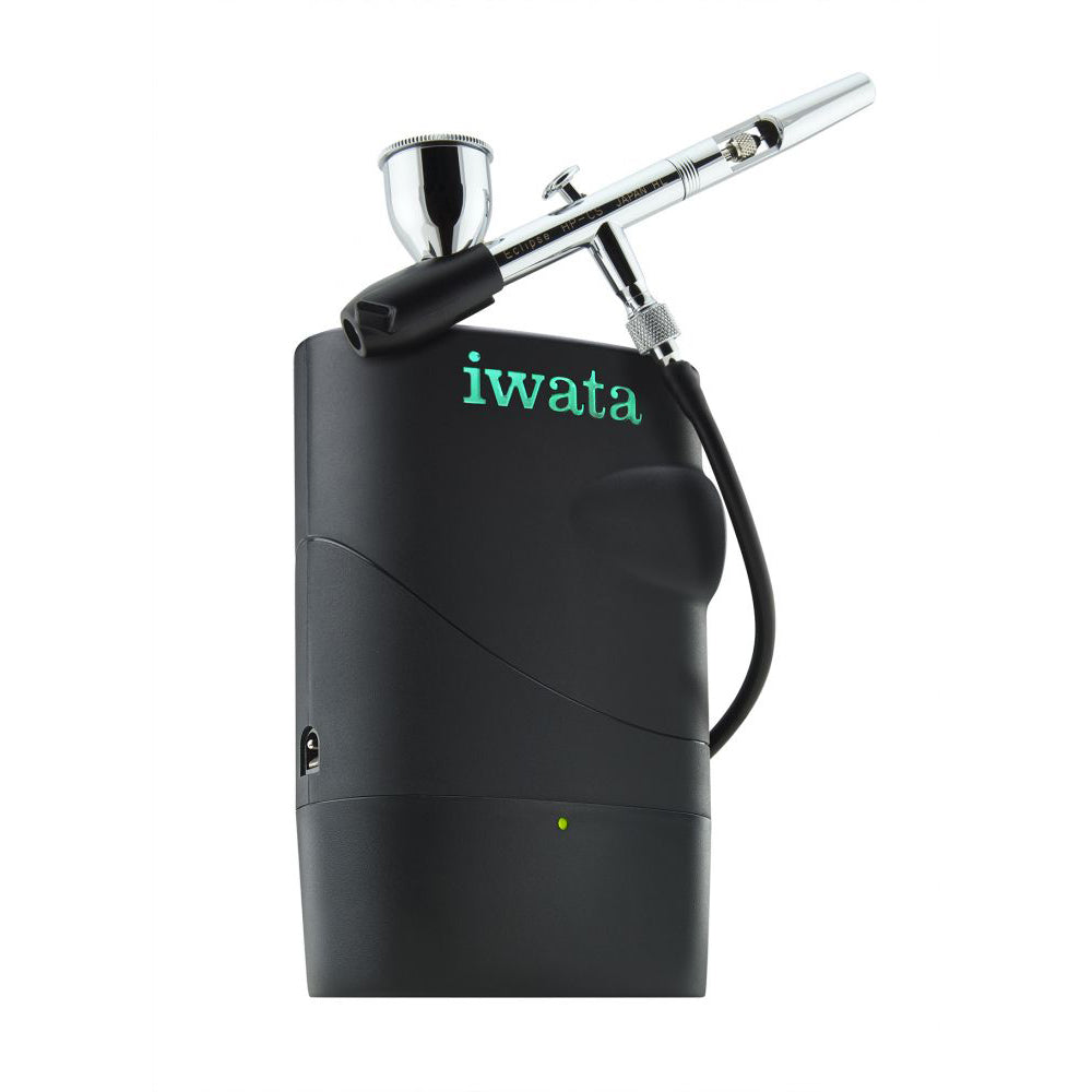 IWATA AIRBRUSH COMPRESSOR FREESTYLE BATTERY POWERED - IFS1000